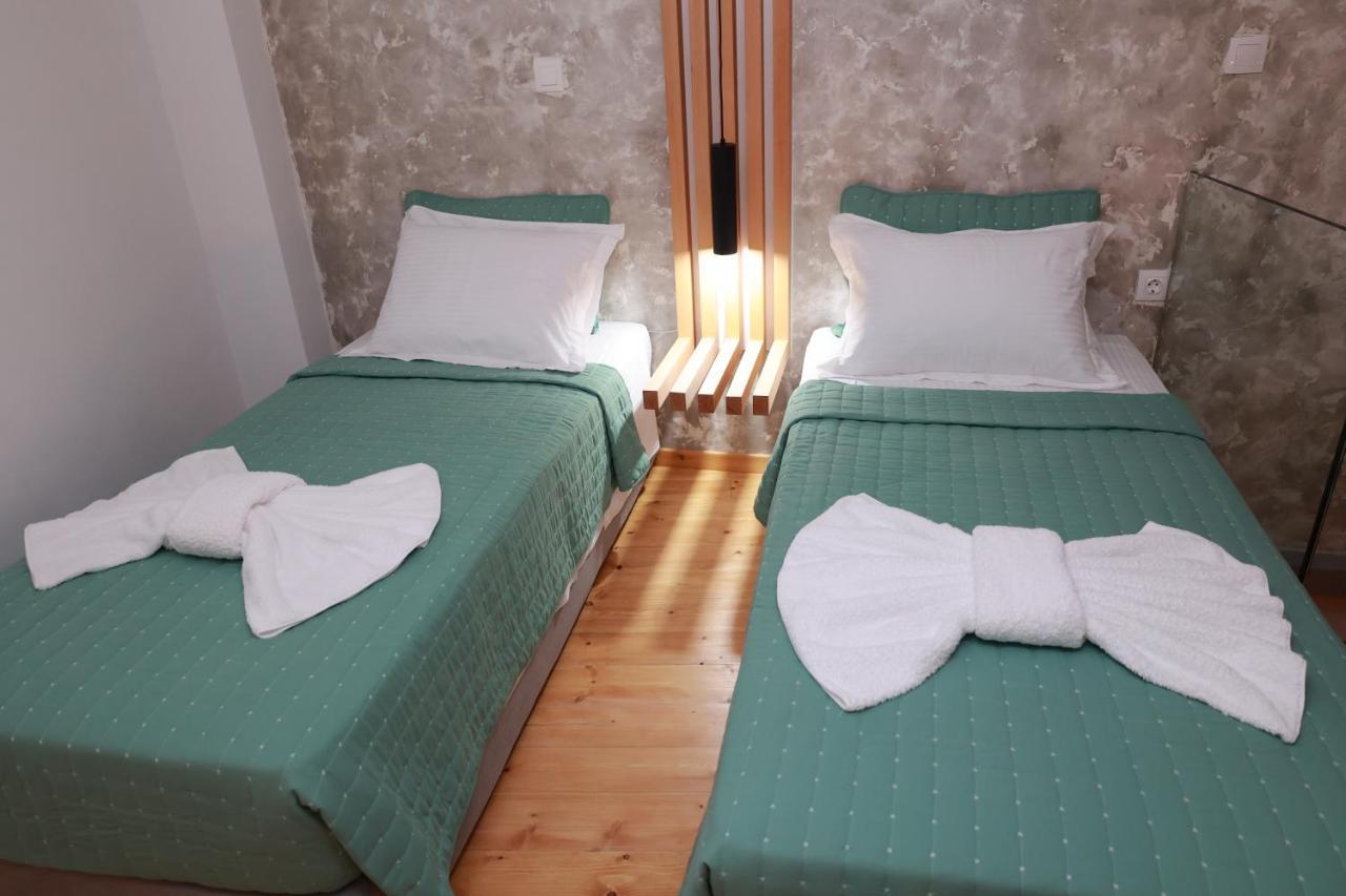 Cane'S Family Guest House Plomari Exteriér fotografie
