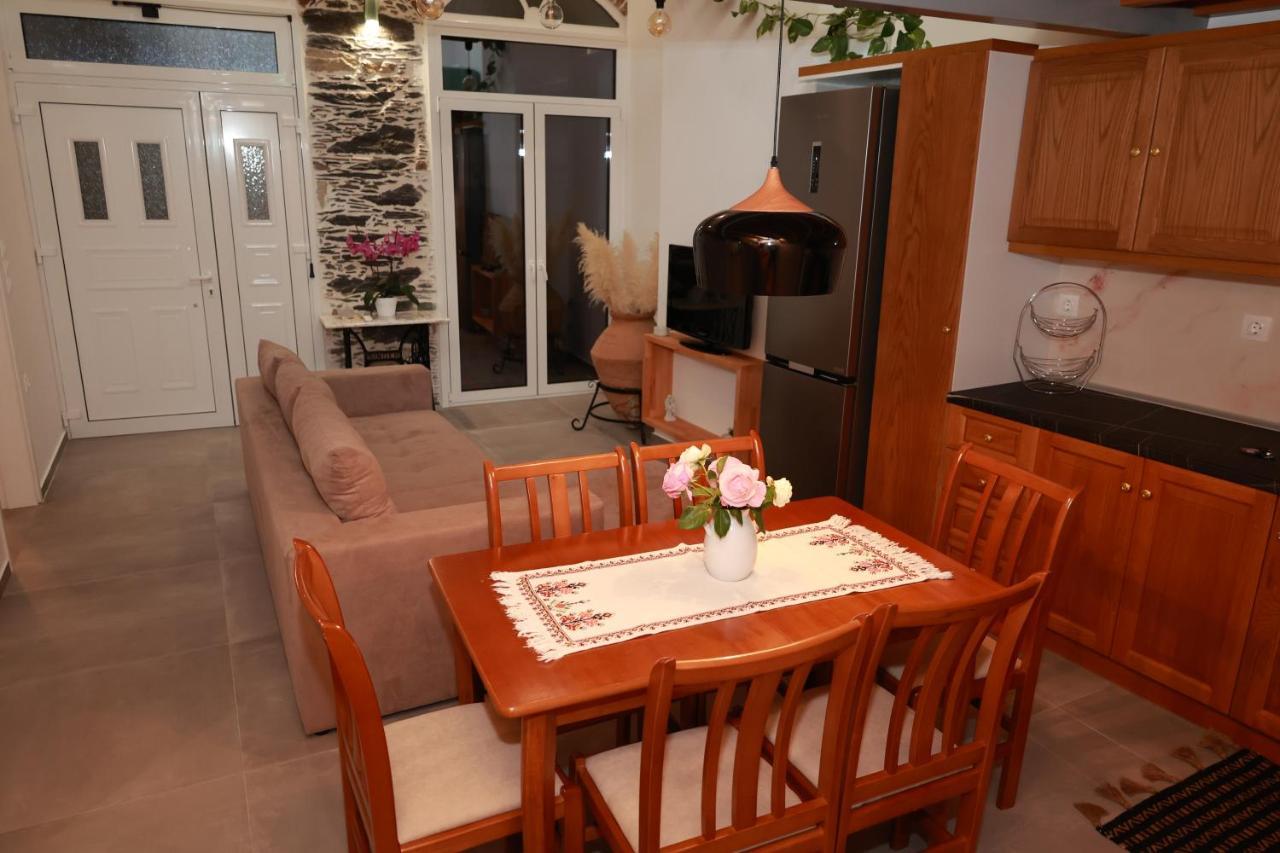 Cane'S Family Guest House Plomari Exteriér fotografie